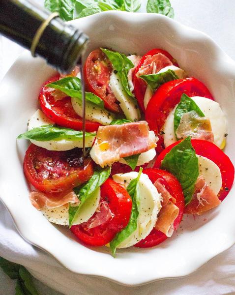  Caprese Salad